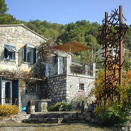 Reggimonti Cottage La Casa Del Pittore מראה חיצוני תמונה