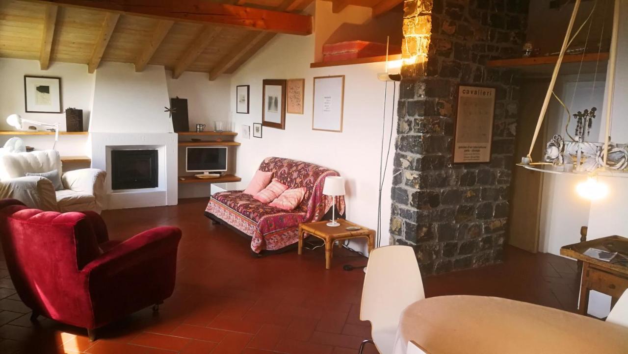 Reggimonti Cottage La Casa Del Pittore מראה חיצוני תמונה